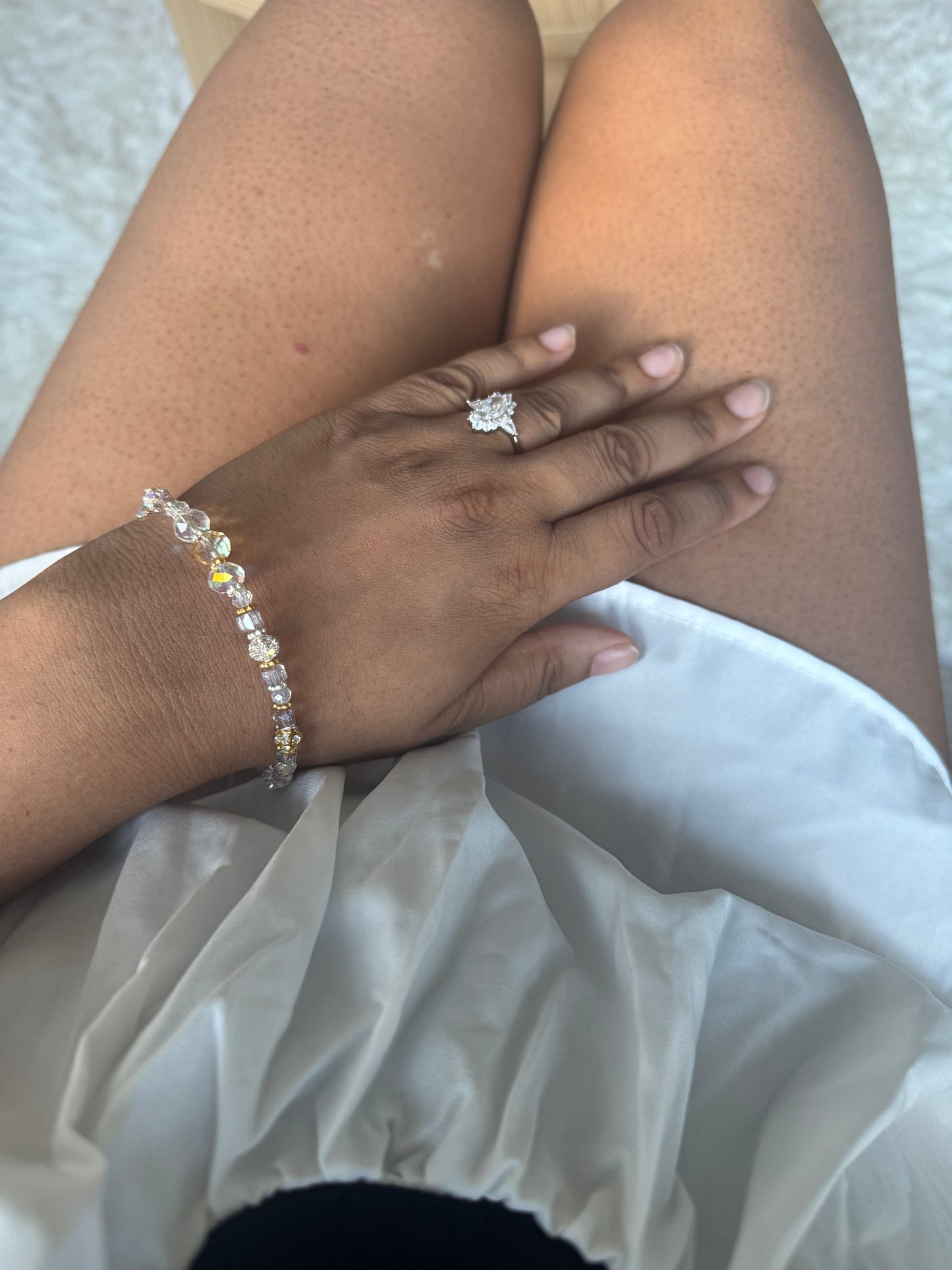 Basic Bee Bracelet