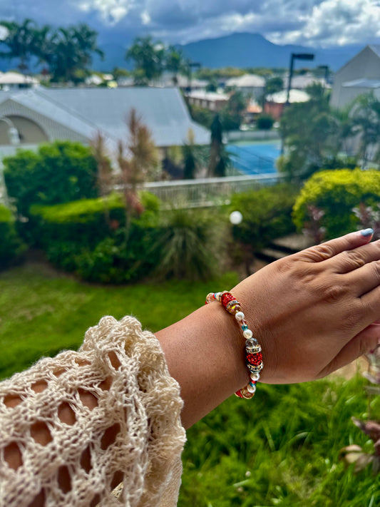 Cairns Bracelet